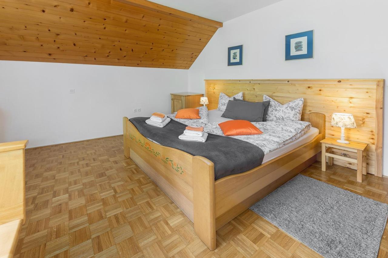 Apartments Ukanc 博希尼 外观 照片