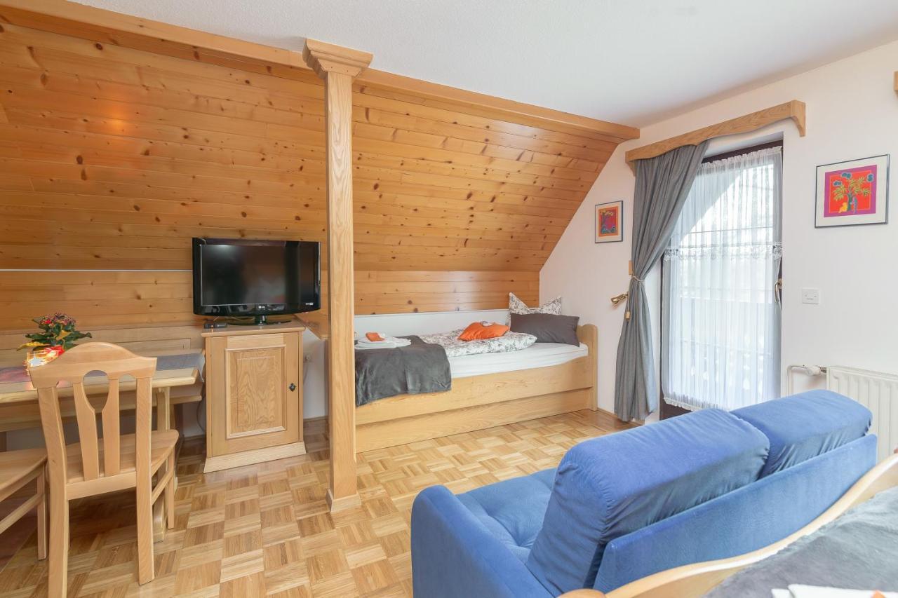 Apartments Ukanc 博希尼 外观 照片